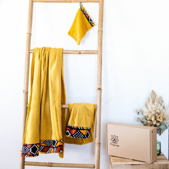 Coffret linge de bain de la collection Bogolan de Poropango
