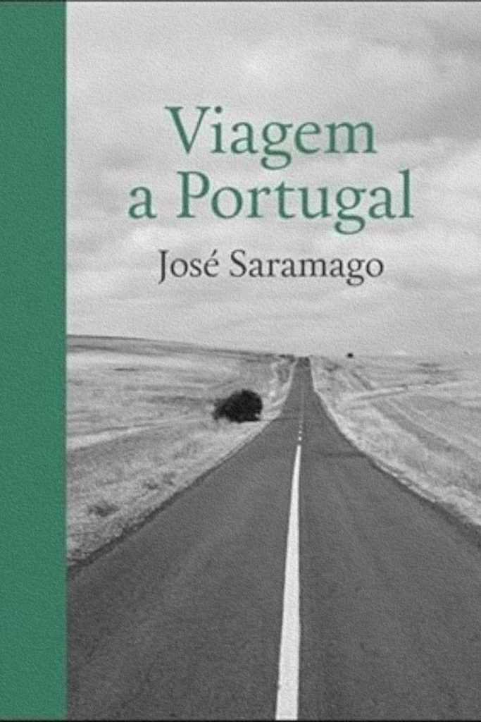 Couverture du livre « Voyage au Portugal » de José Saramago, un voyage littéraire à travers les paysages et les traditions du Portugal.