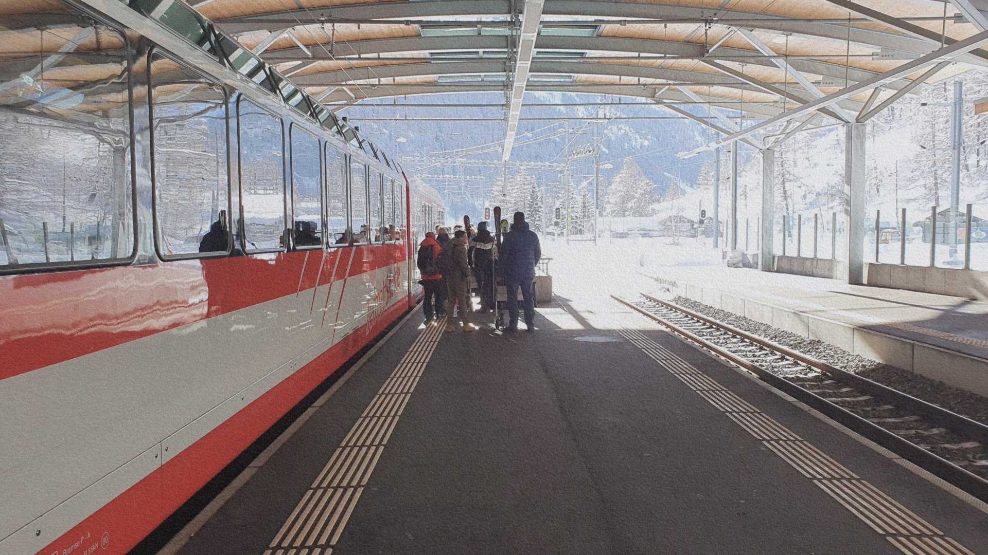 Train à quai dans la gare de Täsch dans le canton du Valais, point d’accès ferroviaire vers Zermatt au cœur des Alpes suisses